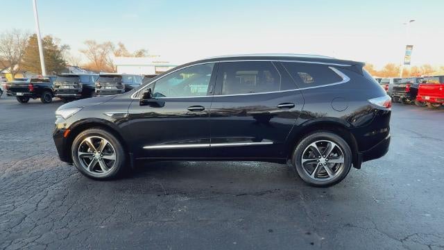 2022 Buick Enclave Essence