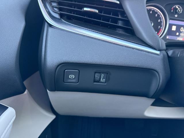 2022 Buick Enclave Essence