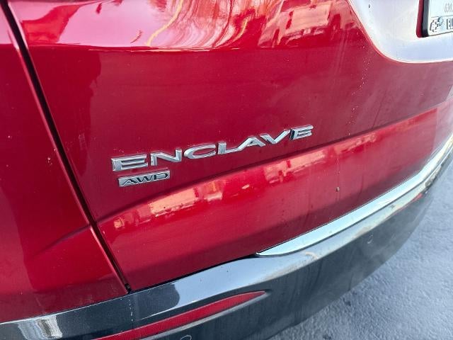 2022 Buick Enclave Essence