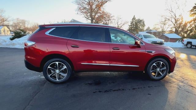 2022 Buick Enclave Essence