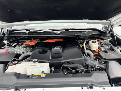 2024 Toyota Tundra Hybrid Platinum 4WD