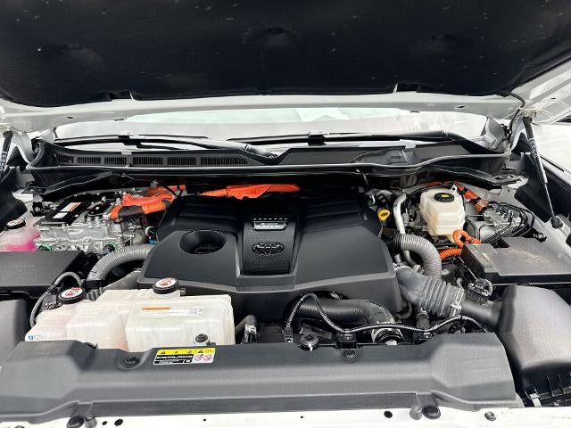 2024 Toyota Tundra Hybrid Platinum 4WD