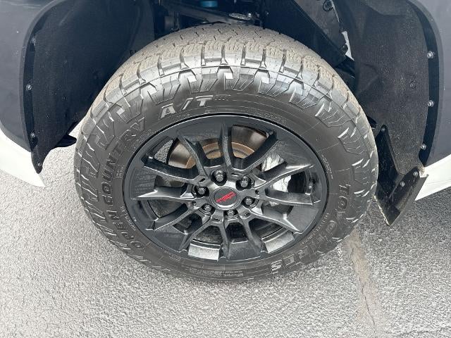 2024 Toyota Tundra Hybrid Platinum 4WD
