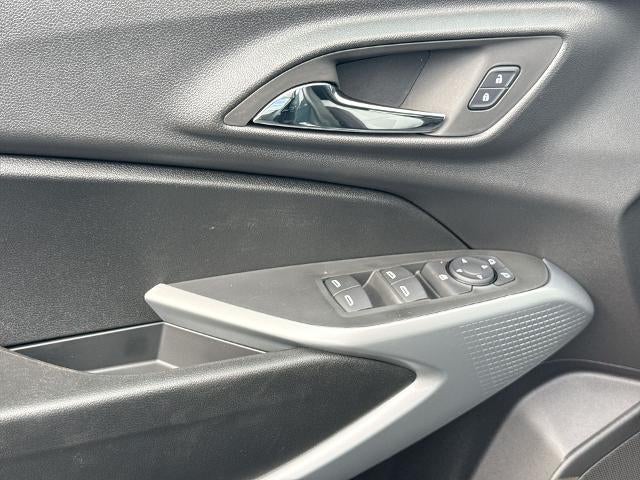 2026 Chevrolet Trax FWD 4dr LS