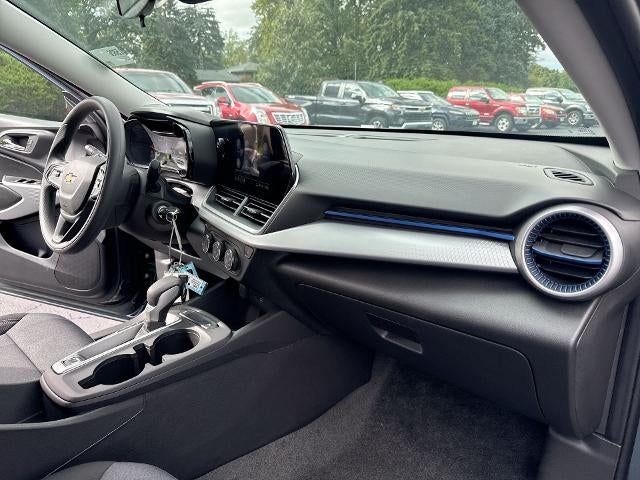 2026 Chevrolet Trax FWD 4dr LS