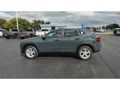 2026 Chevrolet Trax FWD 4dr LS