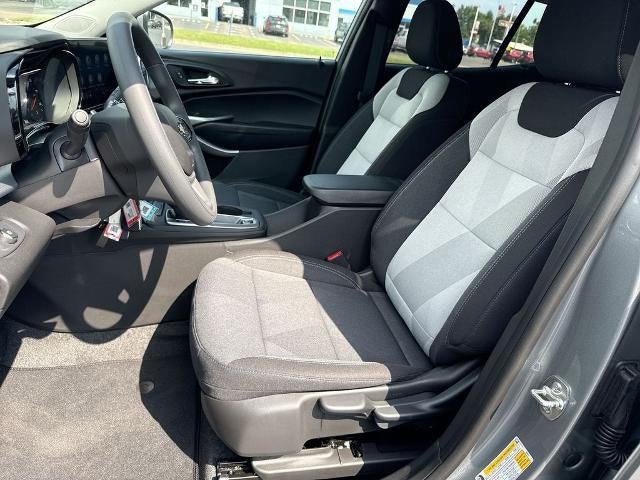 2026 Chevrolet Trax FWD 4dr LS