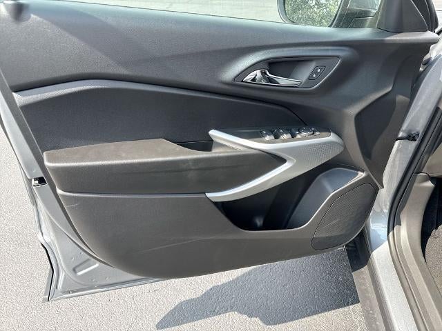 2026 Chevrolet Trax FWD 4dr LS