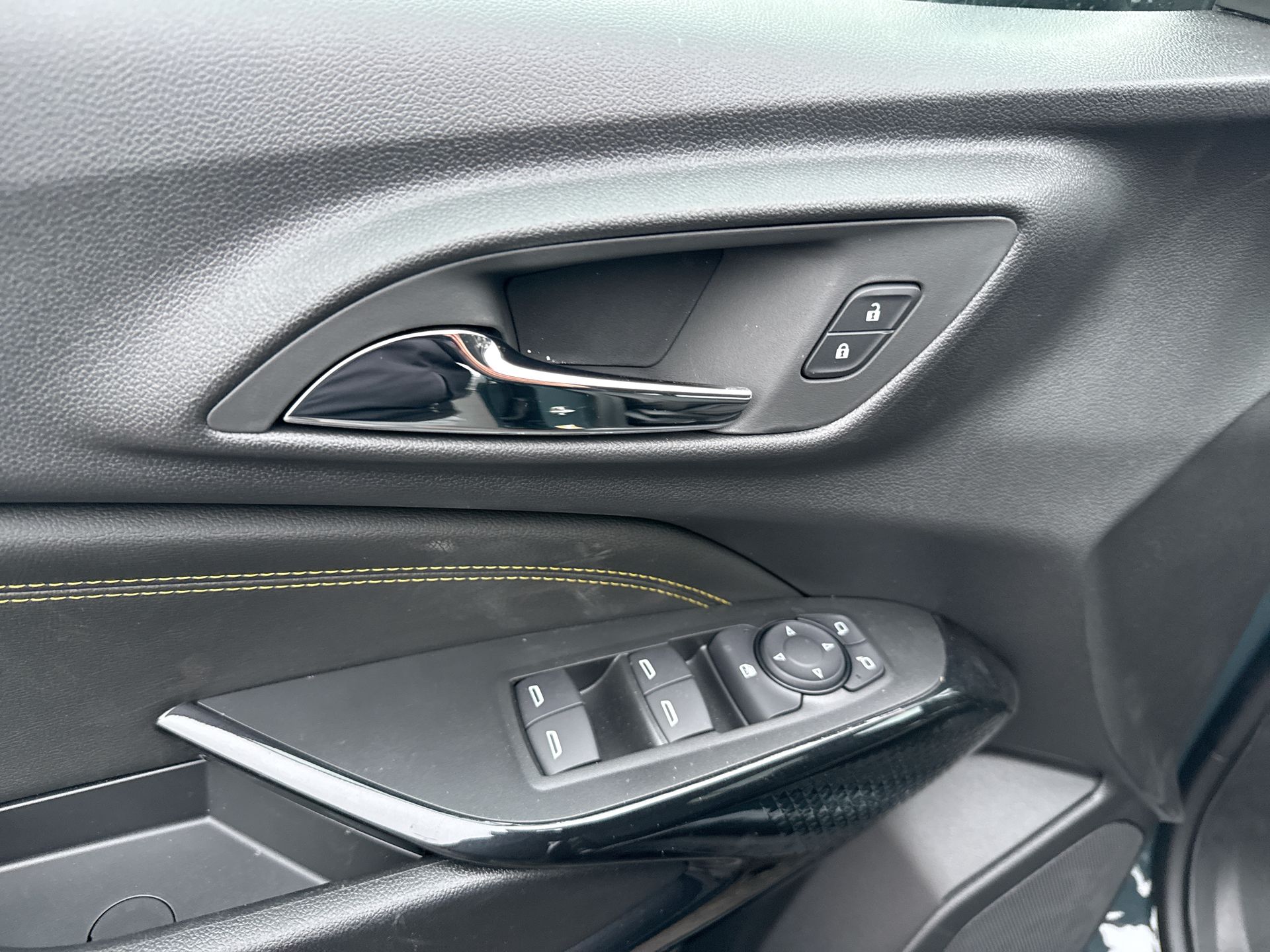 2026 Chevrolet Trax FWD 4dr LT