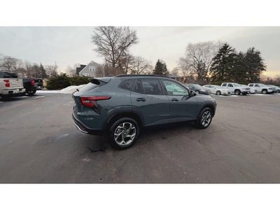 2026 Chevrolet Trax FWD 4dr LT