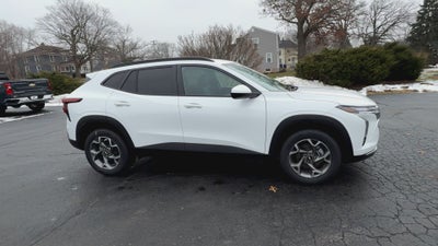 2026 Chevrolet Trax FWD 4dr LT