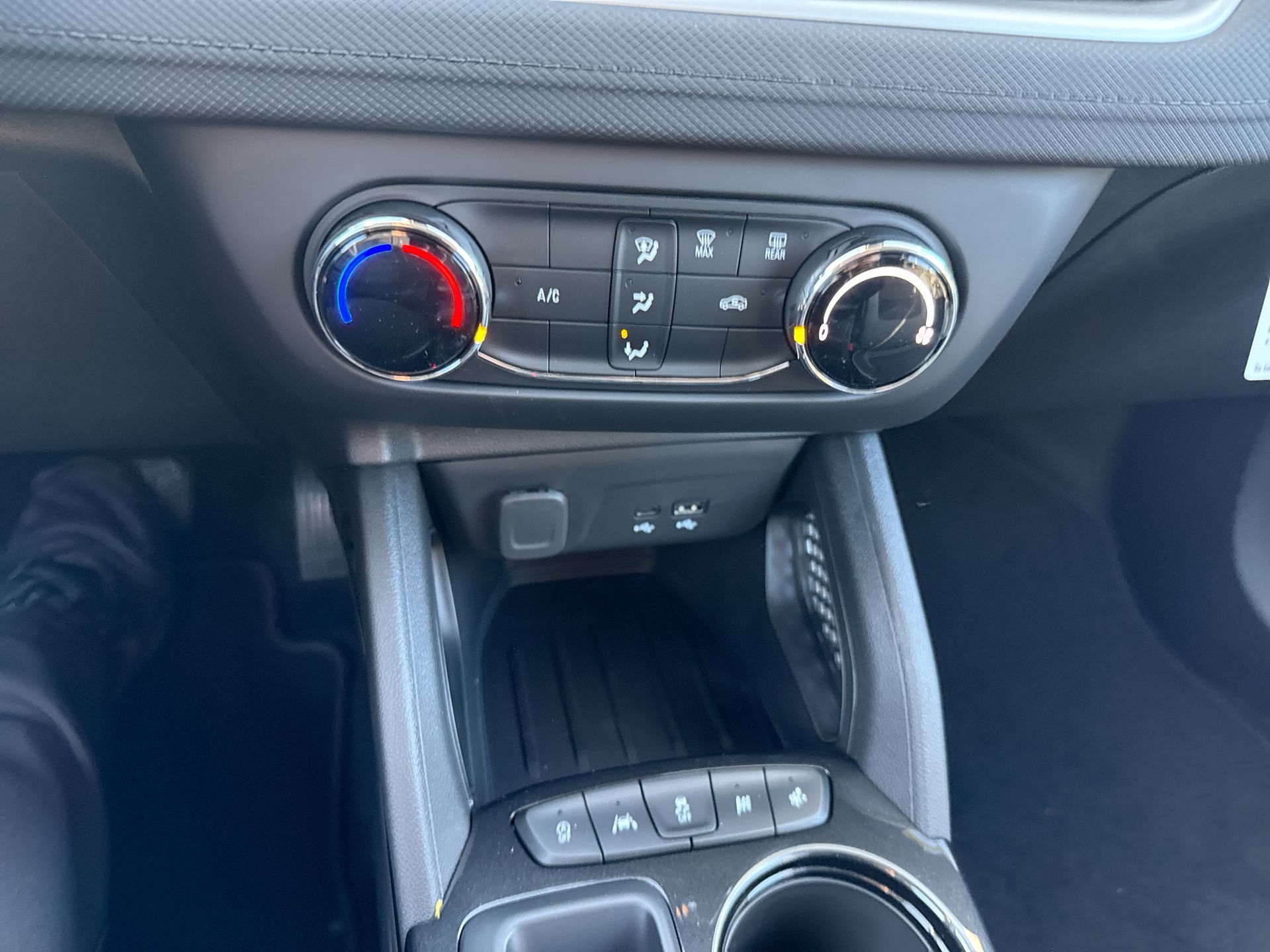 2026 Chevrolet Trailblazer FWD 4dr LS