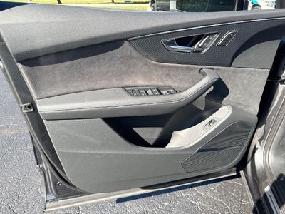 2025 Audi SQ7 Prestige TFSI quattro Tiptronic