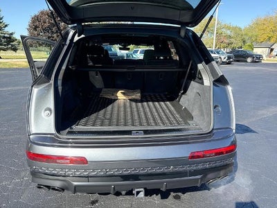 2025 Audi SQ7 Prestige TFSI quattro Tiptronic