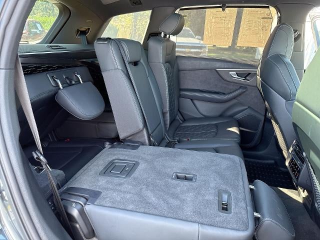 2025 Audi SQ7 Prestige TFSI quattro Tiptronic