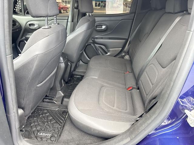 2017 Jeep Renegade Altitude FWD