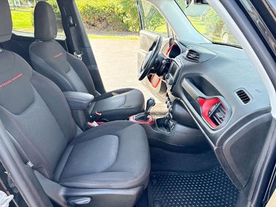 2017 Jeep Renegade Trailhawk 4x4